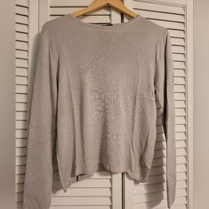 August Silk Women's Light Gray Long Sleeve Top